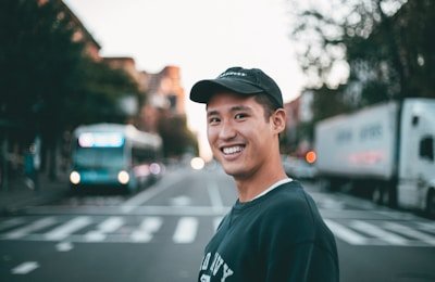 每日爆料大赛：某综艺嘉宾罢录事件内幕，制作方连夜剪辑补拍